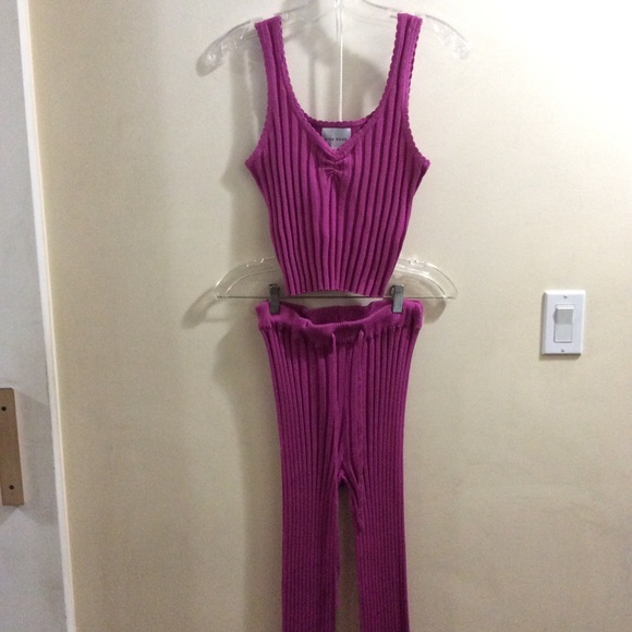 💗 NWT Pink Rose large ribbed knit 3 piece set 💗 - Picture 6 of 11